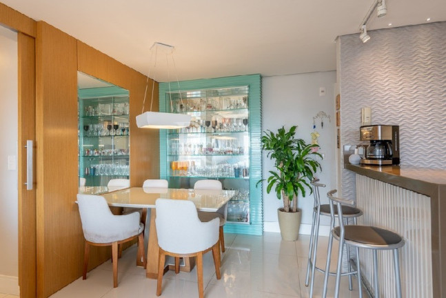 Imagem Apartamento com 2 Quartos à Venda, 76 m² em Petrópolis - Porto Alegre
