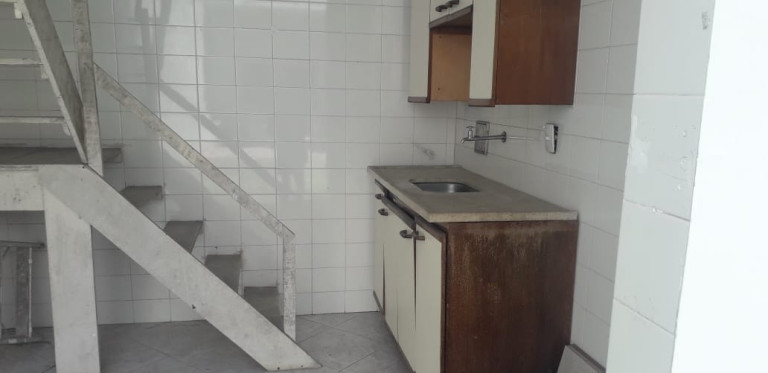 Imagem Imóvel com 4 Quartos à Venda, 170 m² em Ingá - Niterói Imagem Imóvel com 4 Quartos à Venda, 170 m² em Ingá - Niterói