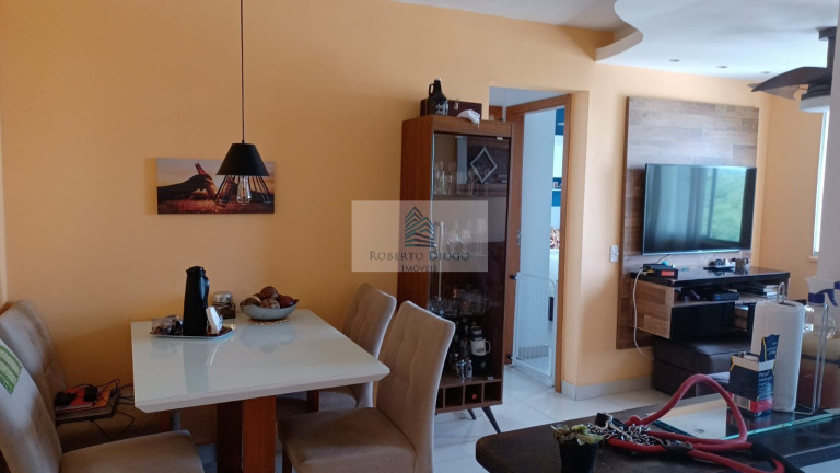 Imagem Imóvel com 2 Quartos à Venda, 50 m² em Camorim - Rio De Janeiro