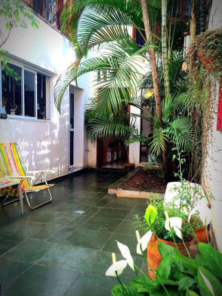 Imagem Casa com 3 Quartos à Venda, 236 m² em Pinheiros - São Paulo Imagem Casa com 3 Quartos à Venda, 236 m² em Pinheiros - São Paulo