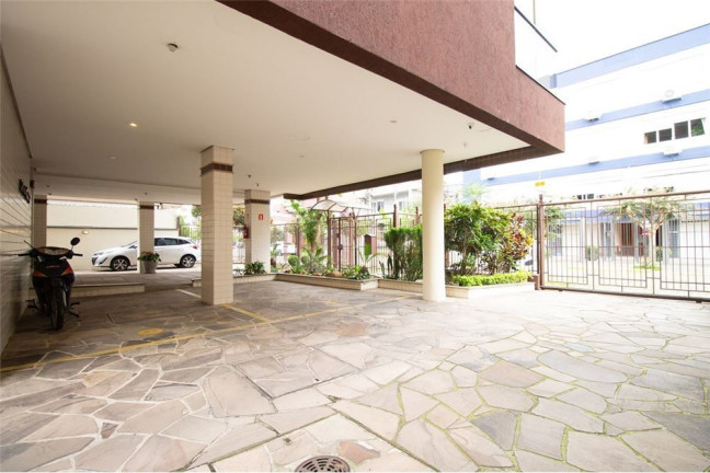 Imagem Apartamento com 3 Quartos à Venda, 157 m² em Menino Deus - Porto Alegre
