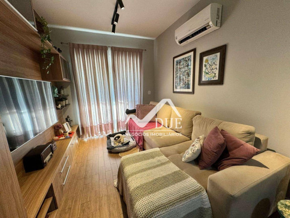 Imagem Apartamento com 2 Quartos à Venda, 70 m² em Boqueirão - Santos