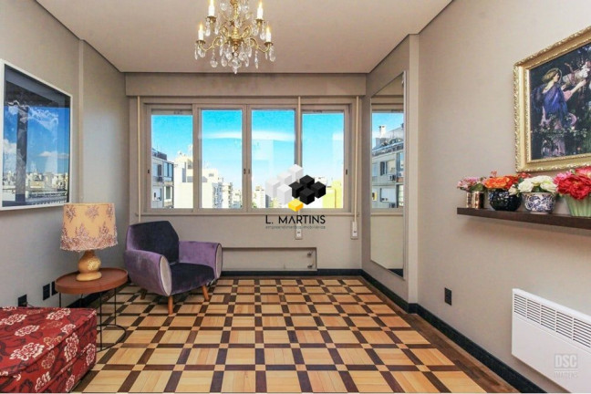 Imagem Apartamento com 4 Quartos à Venda, 221 m² em Independência - Porto Alegre Imagem Apartamento com 4 Quartos à Venda, 221 m² em Independência - Porto Alegre