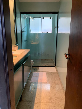 Imagem Casa com 3 Quartos à Venda, 250 m² em Centro - Itajaí Imagem Casa com 3 Quartos à Venda, 250 m² em Centro - Itajaí