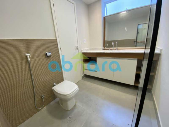 Imagem Apartamento com 3 Quartos à Venda, 145 m² em Copacabana - Rio De Janeiro Imagem Apartamento com 3 Quartos à Venda, 145 m² em Copacabana - Rio De Janeiro