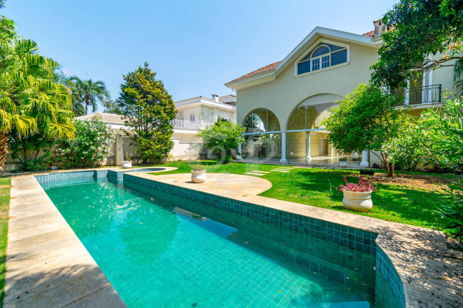 Imagem Casa de Condomínio com 5 Quartos para Alugar, 832 m² em Tamboré - Santana De Parnaíba Imagem Casa de Condomínio com 5 Quartos para Alugar, 832 m² em Tamboré - Santana De Parnaíba
