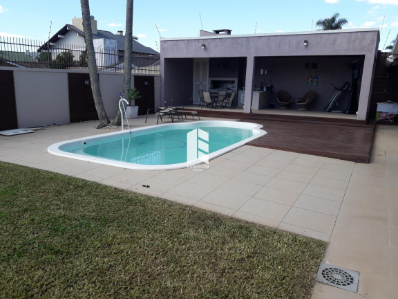 Imagem Casa com 5 Quartos à Venda, 703 m² em Duque De Caxias - Santa Maria