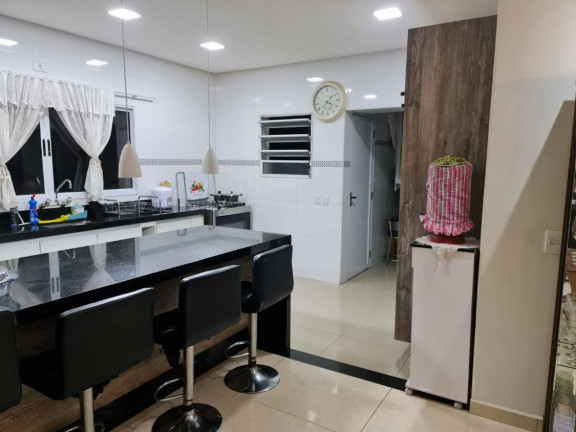 Imagem Casa de Condomínio com 3 Quartos à Venda, 320 m² em Granja Caiapiá - Cotia