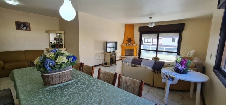 Imagem Apartamento com 3 Quartos à Venda, 148 m² em Royal Palace - Capão Da Canoa