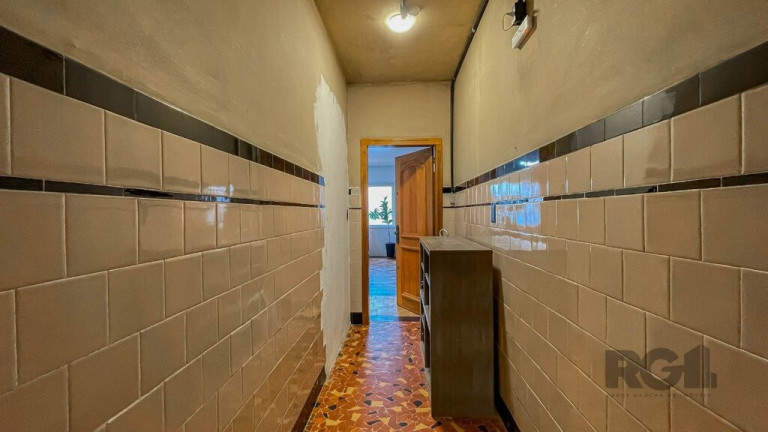 Imagem Imóvel com 3 Quartos à Venda, em Menino Deus - Porto Alegre Imagem Imóvel com 3 Quartos à Venda, em Menino Deus - Porto Alegre