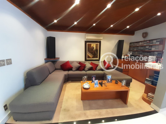 Imagem Casa com 5 Quartos à Venda, 462 m² em Santa Lúcia - Belo Horizonte Imagem Casa com 5 Quartos à Venda, 462 m² em Santa Lúcia - Belo Horizonte