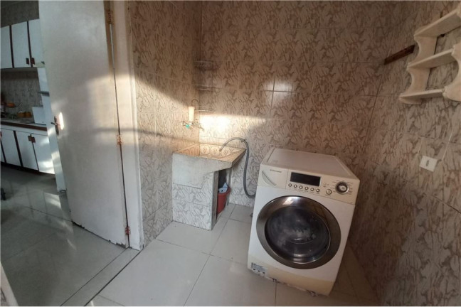 Imagem Sobrado com 3 Quartos à Venda, 173 m² em Bom Clima - Guarulhos
