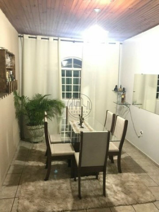 Imagem Casa com 2 Quartos à Venda, 50 m² em Recanto Das Emas - Brasília