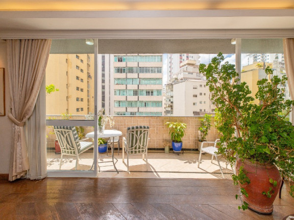 Imagem Imóvel com 3 Quartos à Venda, 260 m² em Santa Cecília - São Paulo