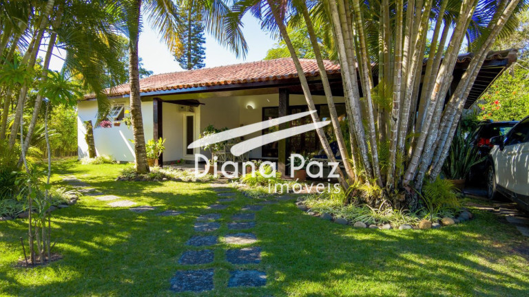Imagem Casa de Condomínio com 3 Quartos à Venda, 185 m² em Manguinhos - Búzios