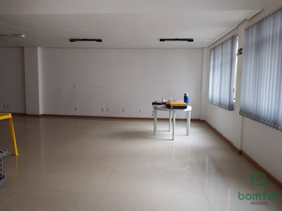 Imagem Sala Comercial para Alugar, 80 m² em Centro Histórico - Porto Alegre Imagem Sala Comercial para Alugar, 80 m² em Centro Histórico - Porto Alegre