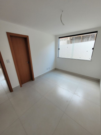 Imagem Casa com 4 Quartos à Venda, 275 m² em Jardim Limoeiro - Camaçari Imagem Casa com 4 Quartos à Venda, 275 m² em Jardim Limoeiro - Camaçari