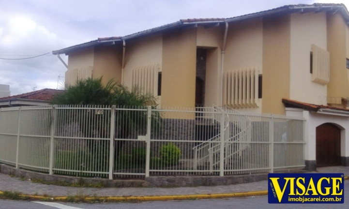 Casa com 2 Quartos à Venda, 330 m² em Pq. Itamaraty - Jacareí