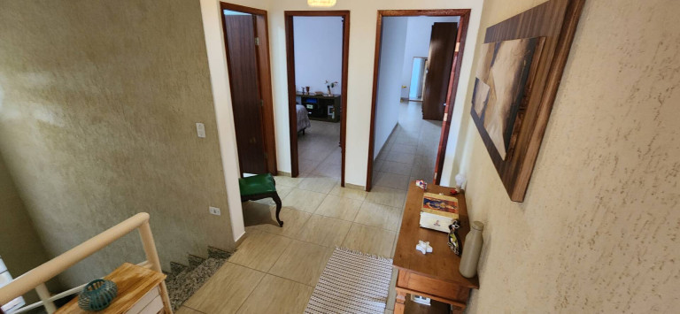Imagem Sobrado com 4 Quartos à Venda, 175 m² em Nova Cerejeira - Atibaia