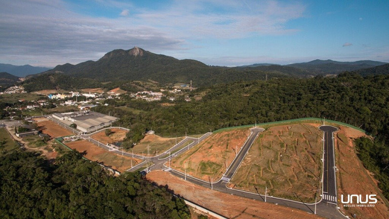 Imagem Terreno à Venda, 360 m² em Sertão Do Maruim - São José Imagem Terreno à Venda, 360 m² em Sertão Do Maruim - São José