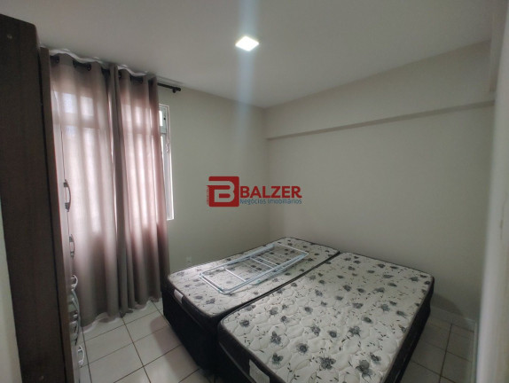 Imagem Apartamento com 2 Quartos à Venda, 72 m² em Centro - Florianópolis Imagem Apartamento com 2 Quartos à Venda, 72 m² em Centro - Florianópolis