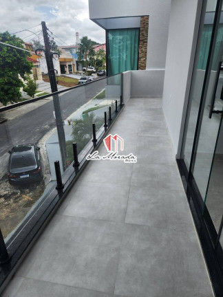 Imagem Casa com 3 Quartos à Venda, 226 m² em Colônia Terra Nova - Manaus Imagem Casa com 3 Quartos à Venda, 226 m² em Colônia Terra Nova - Manaus