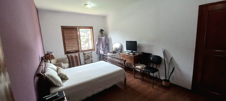 Imagem Casa com 6 Quartos à Venda, 430 m² em Barra Do Imbuí - Teresópolis