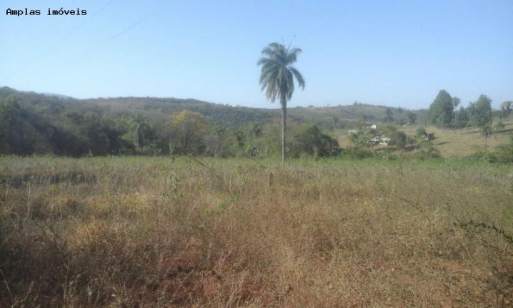 Imagem Terreno à Venda, 25.000 m² em Brejos Estrada De Serra Azul - Mateus Leme Imagem Terreno à Venda, 25.000 m² em Brejos Estrada De Serra Azul - Mateus Leme