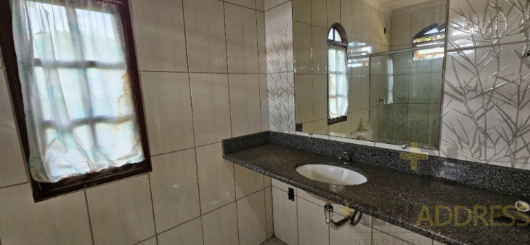 Imagem Casa com 5 Quartos à Venda,  em Itaquari - Cariacica