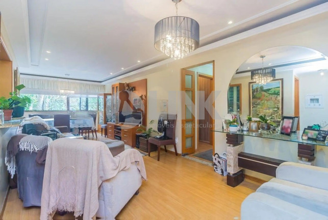 Imagem Apartamento com 3 Quartos à Venda, 94 m² em Cristo Redentor - Porto Alegre Imagem Apartamento com 3 Quartos à Venda, 94 m² em Cristo Redentor - Porto Alegre