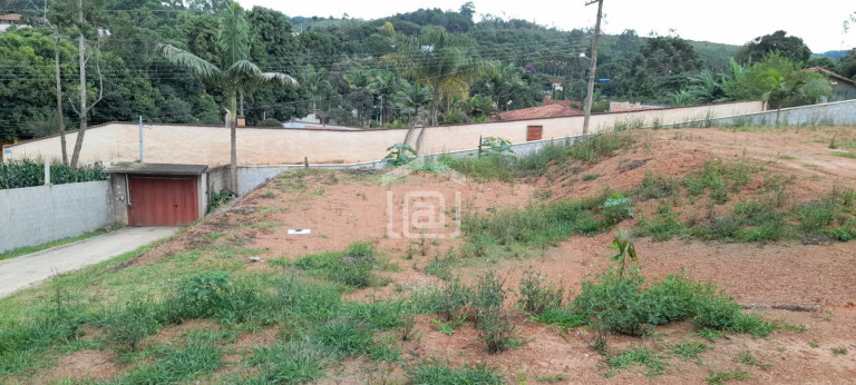 Imagem Imóvel com 4 Quartos à Venda, 2.000 m² em Morada Dos Pássaros (rural) - Poços De Caldas Imagem Imóvel com 4 Quartos à Venda, 2.000 m² em Morada Dos Pássaros (rural) - Poços De Caldas
