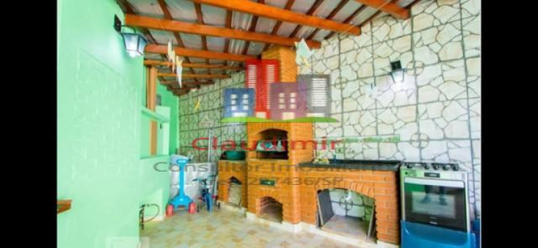 Imagem Casa com 3 Quartos à Venda, 179 m² em Parque Novo Oratório - Santo André