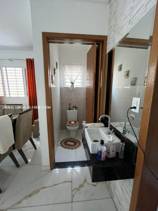 Imagem Casa com 3 Quartos à Venda, 154 m² em Jardim Paraventi - Guarulhos Imagem Casa com 3 Quartos à Venda, 154 m² em Jardim Paraventi - Guarulhos