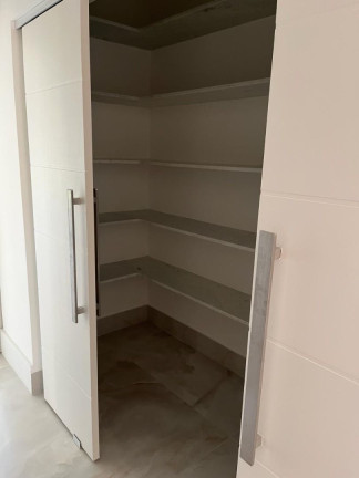 Imagem Casa com 4 Quartos à Venda, 500 m² em Alphaville Residencial 2 - Barueri Imagem Casa com 4 Quartos à Venda, 500 m² em Alphaville Residencial 2 - Barueri
