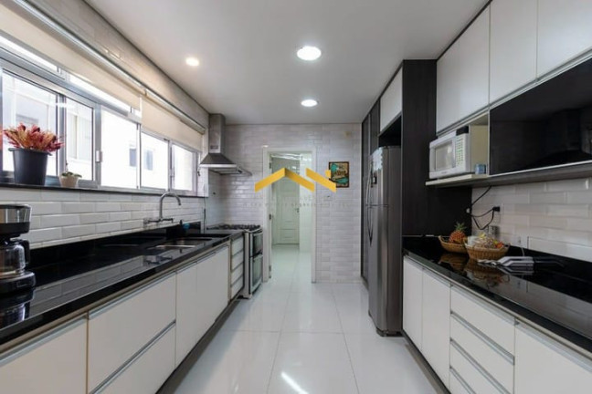 Imagem Apartamento com 3 Quartos à Venda, 224 m² em Jardim Paulista - São Paulo