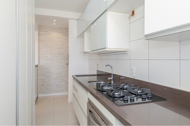Imagem Apartamento com 3 Quartos à Venda, 71 m² em Cavalhada - Porto Alegre Imagem Apartamento com 3 Quartos à Venda, 71 m² em Cavalhada - Porto Alegre