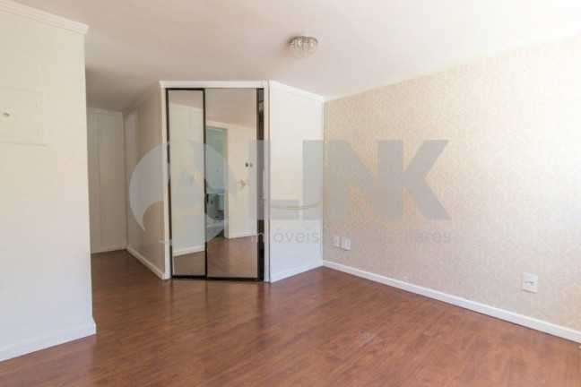 Imagem Imóvel com 2 Quartos à Venda, 182 m² em Bela Vista - Porto Alegre Imagem Imóvel com 2 Quartos à Venda, 182 m² em Bela Vista - Porto Alegre