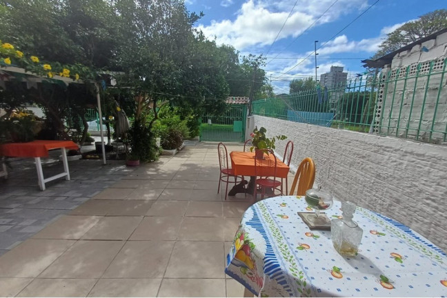 Imagem Casa com 3 Quartos à Venda, 160 m² em Santa Maria Goretti - Porto Alegre