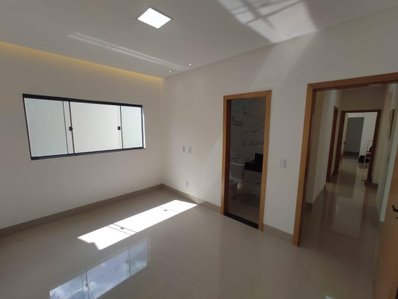 Imagem Casa com 3 Quartos à Venda, 185 m² em Jardim Balneário Meia Ponte - Goiânia