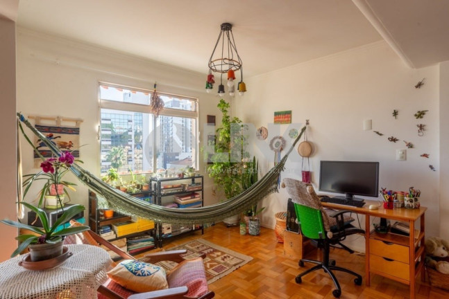 Imagem Apartamento com 2 Quartos à Venda, 95 m² em Menino Deus - Porto Alegre Imagem Apartamento com 2 Quartos à Venda, 95 m² em Menino Deus - Porto Alegre