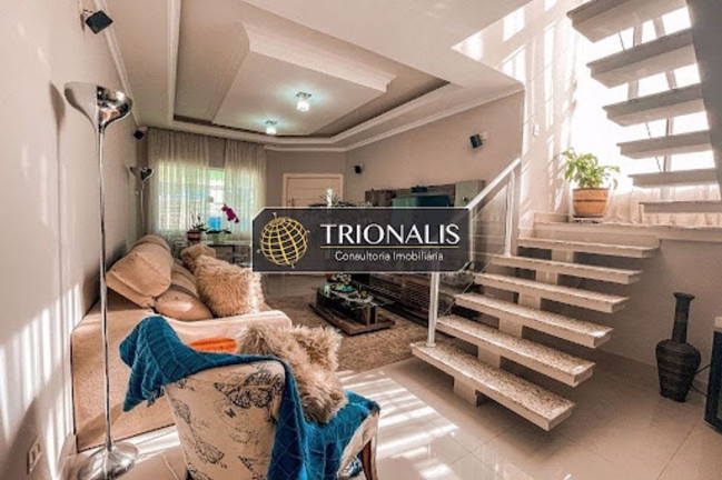 Imagem Casa com 3 Quartos à Venda, 190 m² em Nova Cerejeira - Atibaia Imagem Casa com 3 Quartos à Venda, 190 m² em Nova Cerejeira - Atibaia