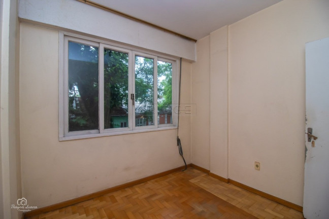 Imagem Imóvel com 3 Quartos à Venda,  em Independência - Porto Alegre