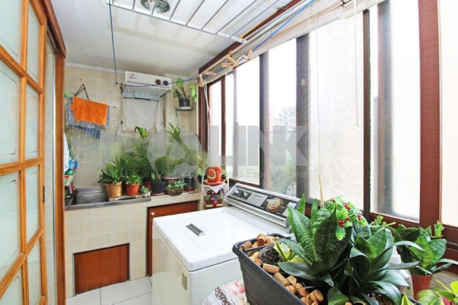 Imagem Apartamento com 3 Quartos à Venda, 128 m² em Moinhos De Vento - Porto Alegre
