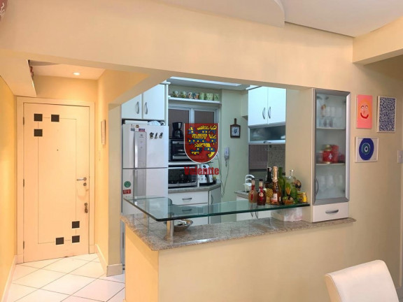 Imagem Apartamento com 2 Quartos à Venda, 82 m² em Centro