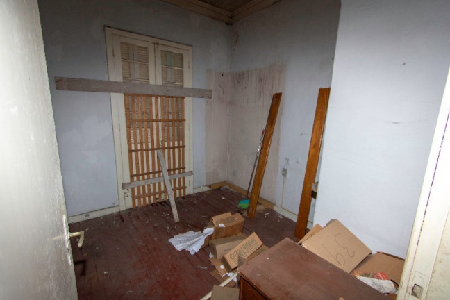 Imagem Casa com 5 Quartos à Venda, 144 m² em Independência - Porto Alegre