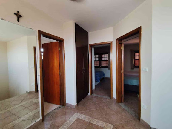 Imagem Casa com 3 Quartos à Venda, 267 m² em Jardim Nova Europa - Campinas Imagem Casa com 3 Quartos à Venda, 267 m² em Jardim Nova Europa - Campinas