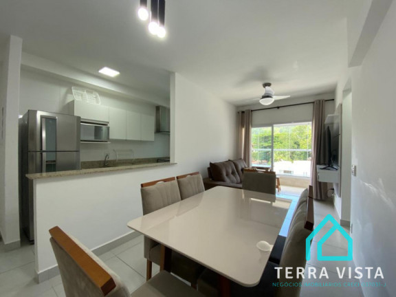 Apartamento com 2 Quartos à Venda, 64 m²