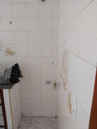 Imagem Imóvel com 2 Quartos para Alugar, 25 m² em Campo Grande - Rio De Janeiro