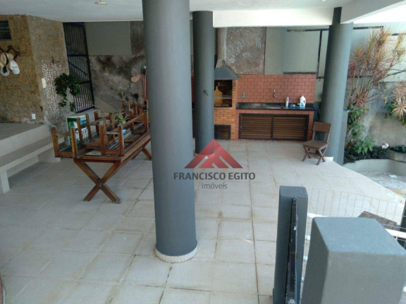 Imagem Casa com 5 Quartos à Venda, 600 m² em São Francisco - Niterói Imagem Casa com 5 Quartos à Venda, 600 m² em São Francisco - Niterói