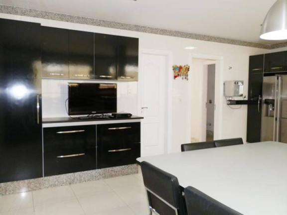 Imagem Casa de Condomínio com 4 Quartos à Venda, 1.330 m² em Barra Da Tijuca - Rio De Janeiro